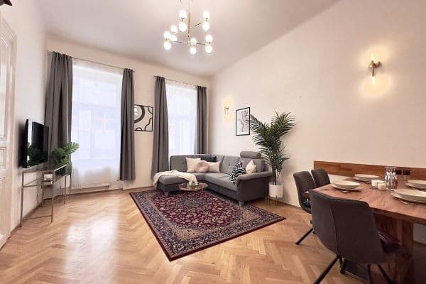 flat to rent, 70 m², Vinohradská, Praha