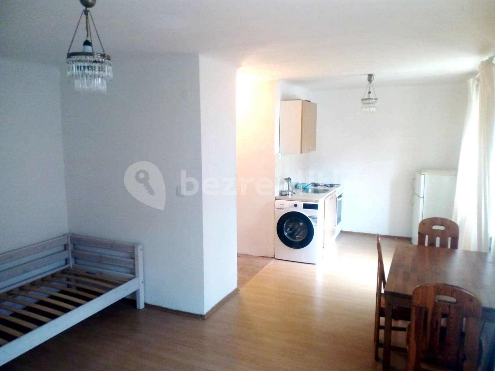 Studio flat to rent, 36 m², Stallichova, Prague, Prague Studio flat to rent, 36 m², Stallichova, Prague, Prague