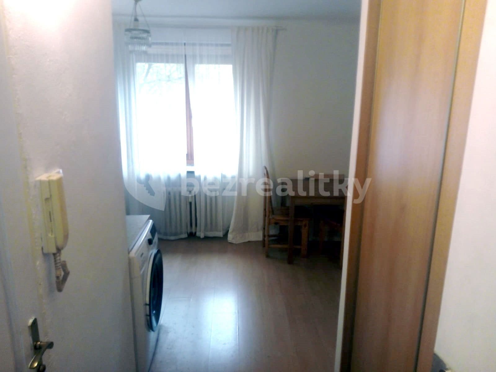 Studio flat to rent, 36 m², Stallichova, Prague, Prague Studio flat to rent, 36 m², Stallichova, Prague, Prague