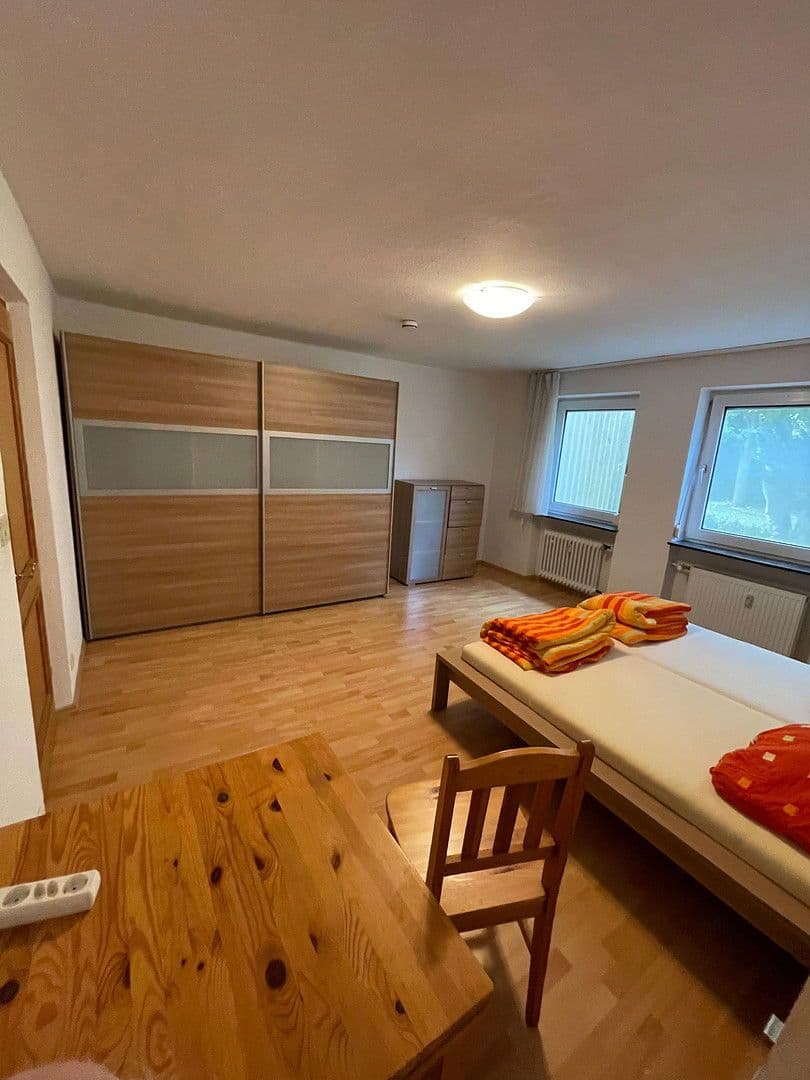 house for sale, 554 m², Spiegelgartenstr. 40, Herzogenaurach, Bavaria house for sale, 554 m², Spiegelgartenstr. 40, Herzogenaurach, Bavaria