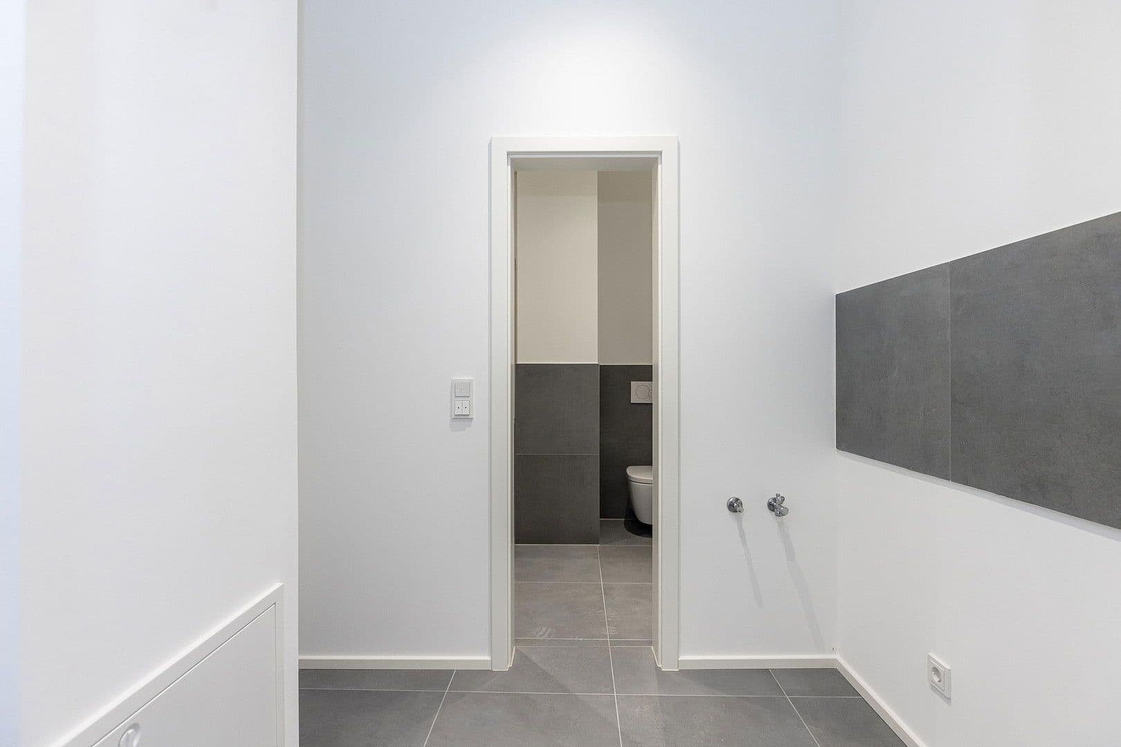 office to rent, 48 m², Krafftstraße 1, Offenbach, Hesse office to rent, 48 m², Krafftstraße 1, Offenbach, Hesse