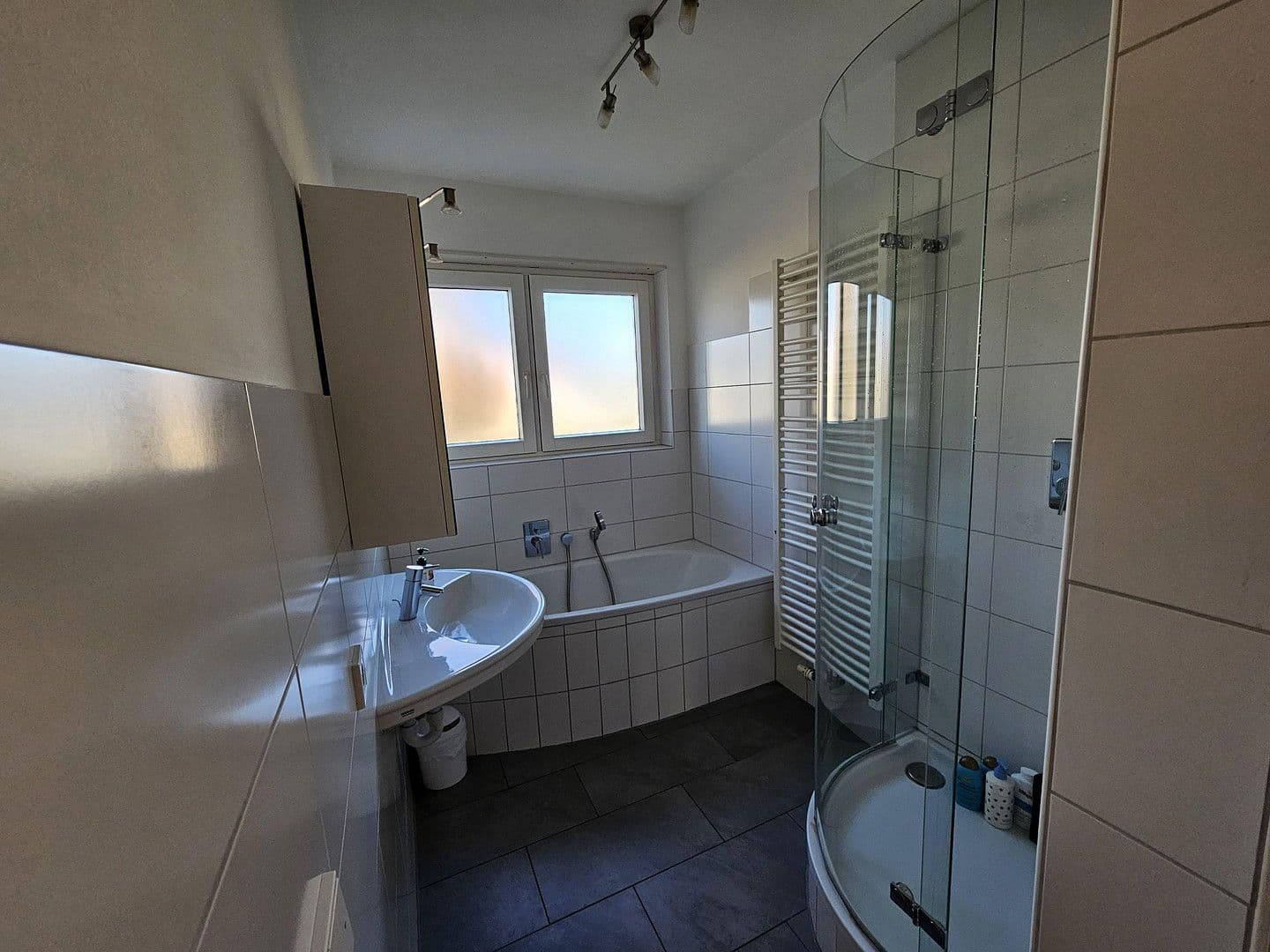 3 bedroom flat to rent, 96 m², Metzingen, Baden-Württemberg 3 bedroom flat to rent, 96 m², Metzingen, Baden-Württemberg