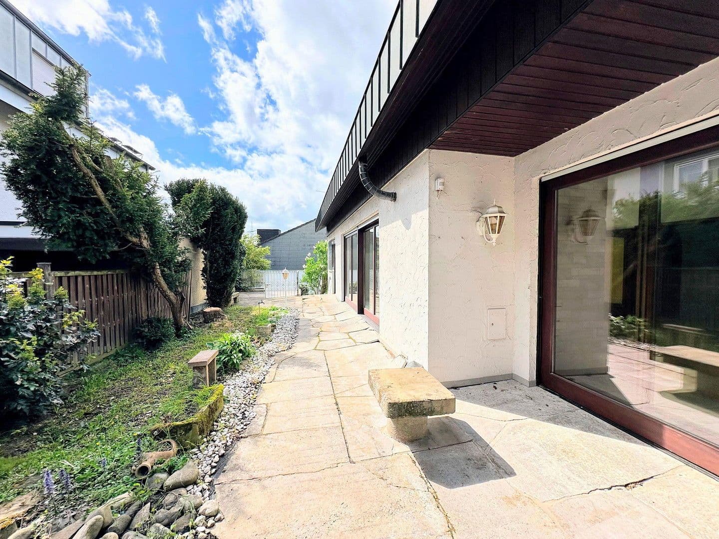 house for sale, 320 m², Gustav-Werner-Straße 10, Bönnigheim, Baden-Württemberg house for sale, 320 m², Gustav-Werner-Straße 10, Bönnigheim, Baden-Württemberg