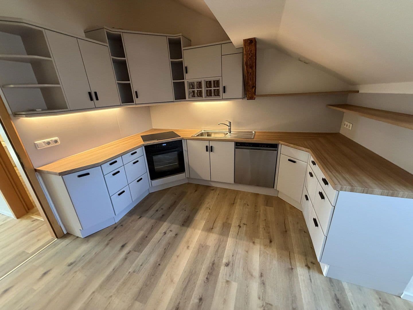 4 bedroom flat to rent, 151 m², Westliche Stadtmauerstraße 64, Erlangen, Bavaria 4 bedroom flat to rent, 151 m², Westliche Stadtmauerstraße 64, Erlangen, Bavaria