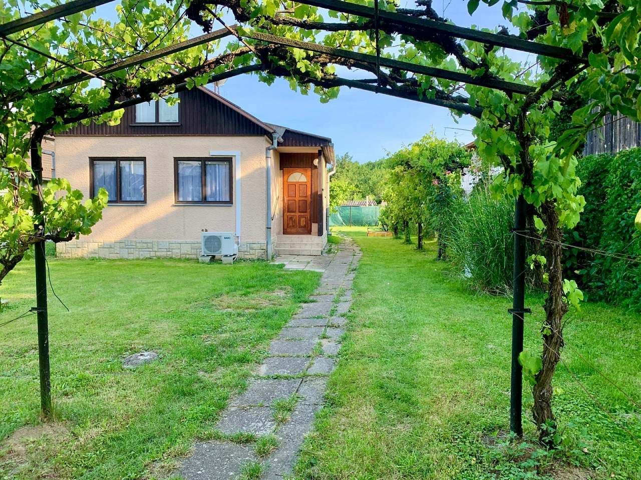 recreational property to rent, 0 m², Uherský Ostroh, Zlínský Region recreational property to rent, 0 m², Uherský Ostroh, Zlínský Region