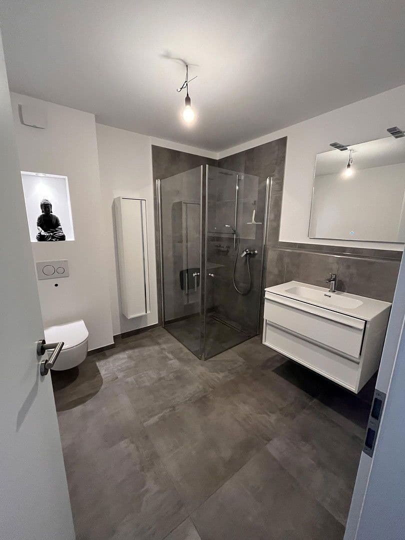 2 bedroom with open-plan kitchen flat to rent, 87 m², Paderborn, North Rhine-Westphalia 2 bedroom with open-plan kitchen flat to rent, 87 m², Paderborn, North Rhine-Westphalia