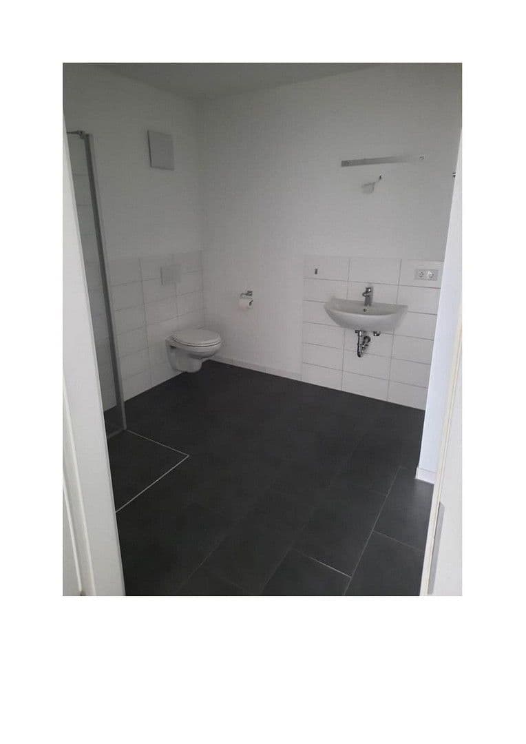 2 bedroom flat to rent, 79 m², Petersberg, Hesse 2 bedroom flat to rent, 79 m², Petersberg, Hesse