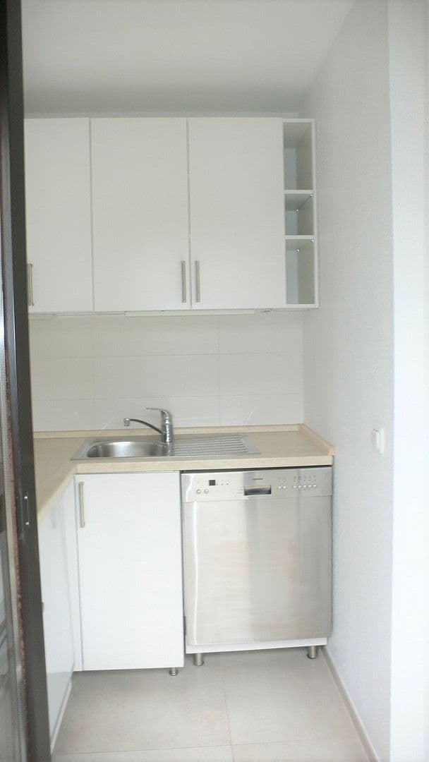 1 bedroom with open-plan kitchen flat to rent, 56 m², Mönchengladbach, North Rhine-Westphalia 1 bedroom with open-plan kitchen flat to rent, 56 m², Mönchengladbach, North Rhine-Westphalia