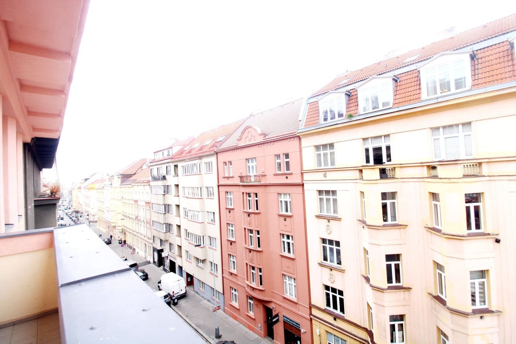 1 bedroom with open-plan kitchen flat to rent, 75 m², Kolínská, Prague, Prague 1 bedroom with open-plan kitchen flat to rent, 75 m², Kolínská, Prague, Prague