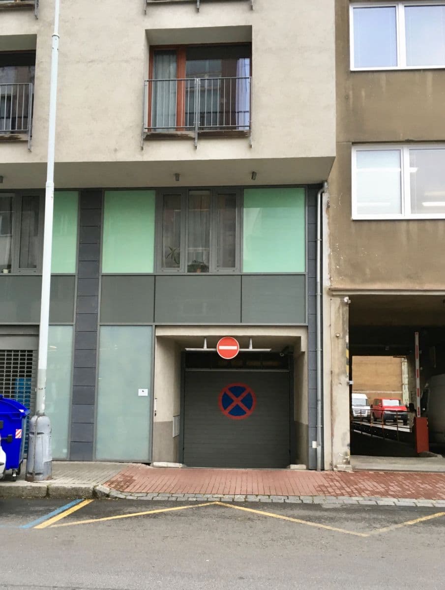 garage to rent, 13 m², Prague, Prague garage to rent, 13 m², Prague, Prague