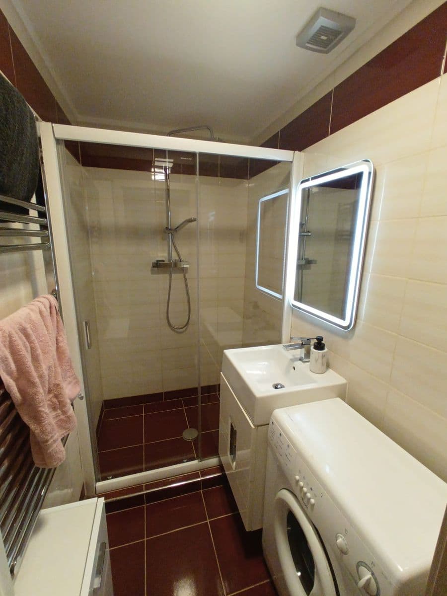 1 bedroom with open-plan kitchen flat to rent, 44 m², Frýdlantská, Prague, Prague 1 bedroom with open-plan kitchen flat to rent, 44 m², Frýdlantská, Prague, Prague