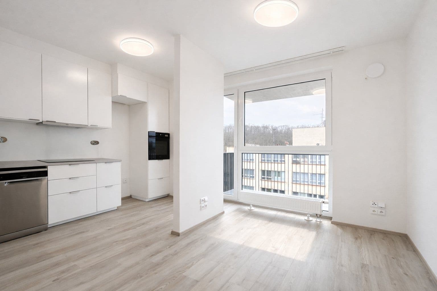 1 bedroom with open-plan kitchen flat to rent, 45 m², Nádražní, Kralupy nad Vltavou, Středočeský Region 1 bedroom with open-plan kitchen flat to rent, 45 m², Nádražní, Kralupy nad Vltavou, Středočeský Region