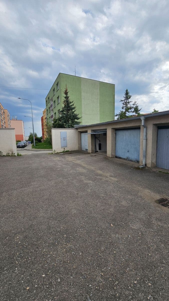 garage for sale, 15 m², Renčova, Brno, Jihomoravský Region garage for sale, 15 m², Renčova, Brno, Jihomoravský Region