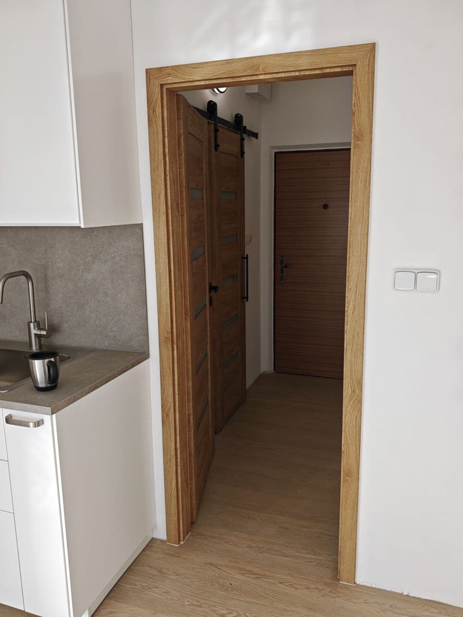 Studio flat to rent, 27 m², Komenského, Plzeň, Plzeňský Region Studio flat to rent, 27 m², Komenského, Plzeň, Plzeňský Region