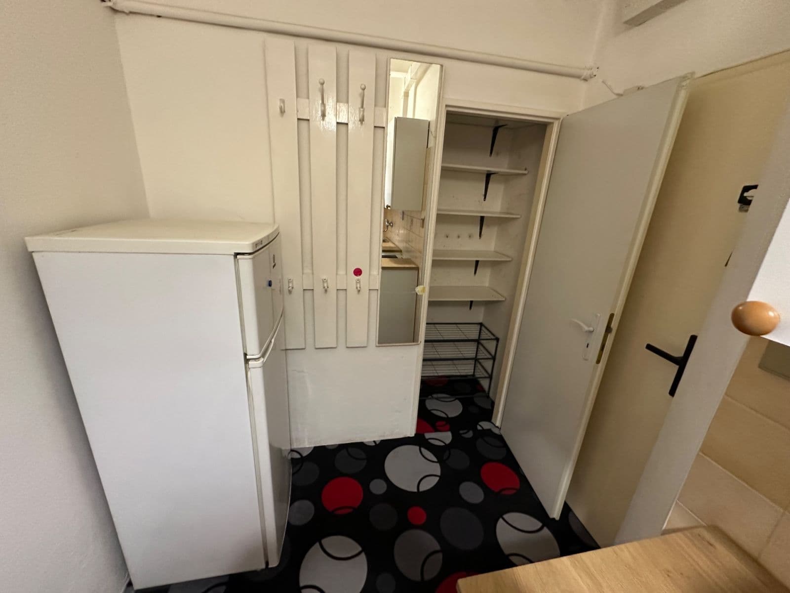 2 bedroom flat to rent, 50 m², Křížová, Prague, Prague 2 bedroom flat to rent, 50 m², Křížová, Prague, Prague