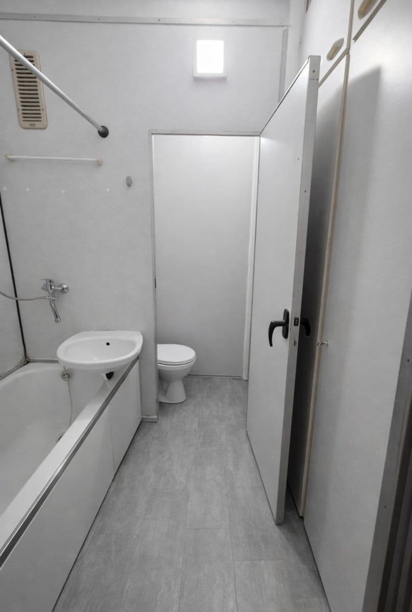 1 bedroom flat to rent, 41 m², J. E. Purkyně, Frýdek-Místek, Moravskoslezský Region 1 bedroom flat to rent, 41 m², J. E. Purkyně, Frýdek-Místek, Moravskoslezský Region