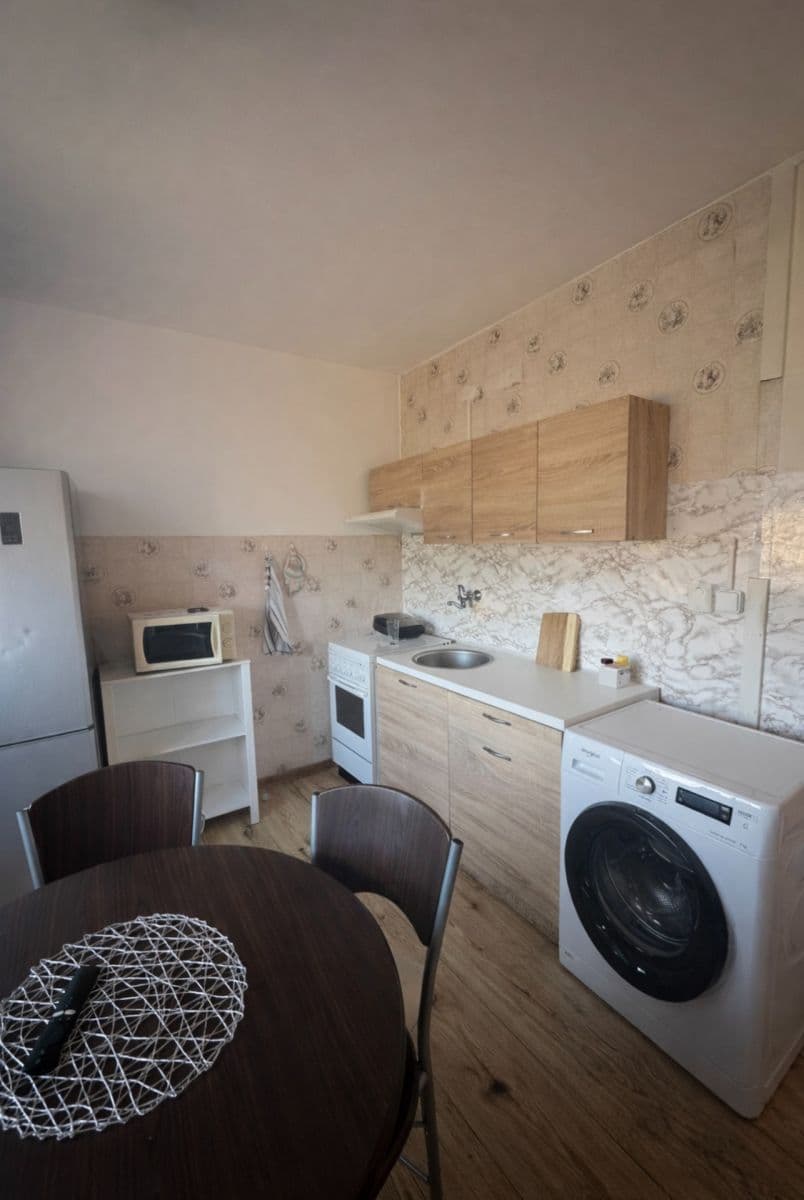 1 bedroom flat to rent, 41 m², J. E. Purkyně, Frýdek-Místek, Moravskoslezský Region 1 bedroom flat to rent, 41 m², J. E. Purkyně, Frýdek-Místek, Moravskoslezský Region