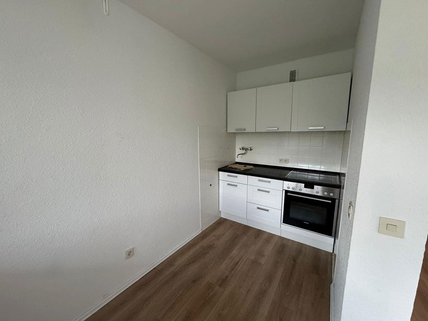 Studio flat to rent, 40 m², Gropiusweg 23, Bochum, North Rhine-Westphalia Studio flat to rent, 40 m², Gropiusweg 23, Bochum, North Rhine-Westphalia
