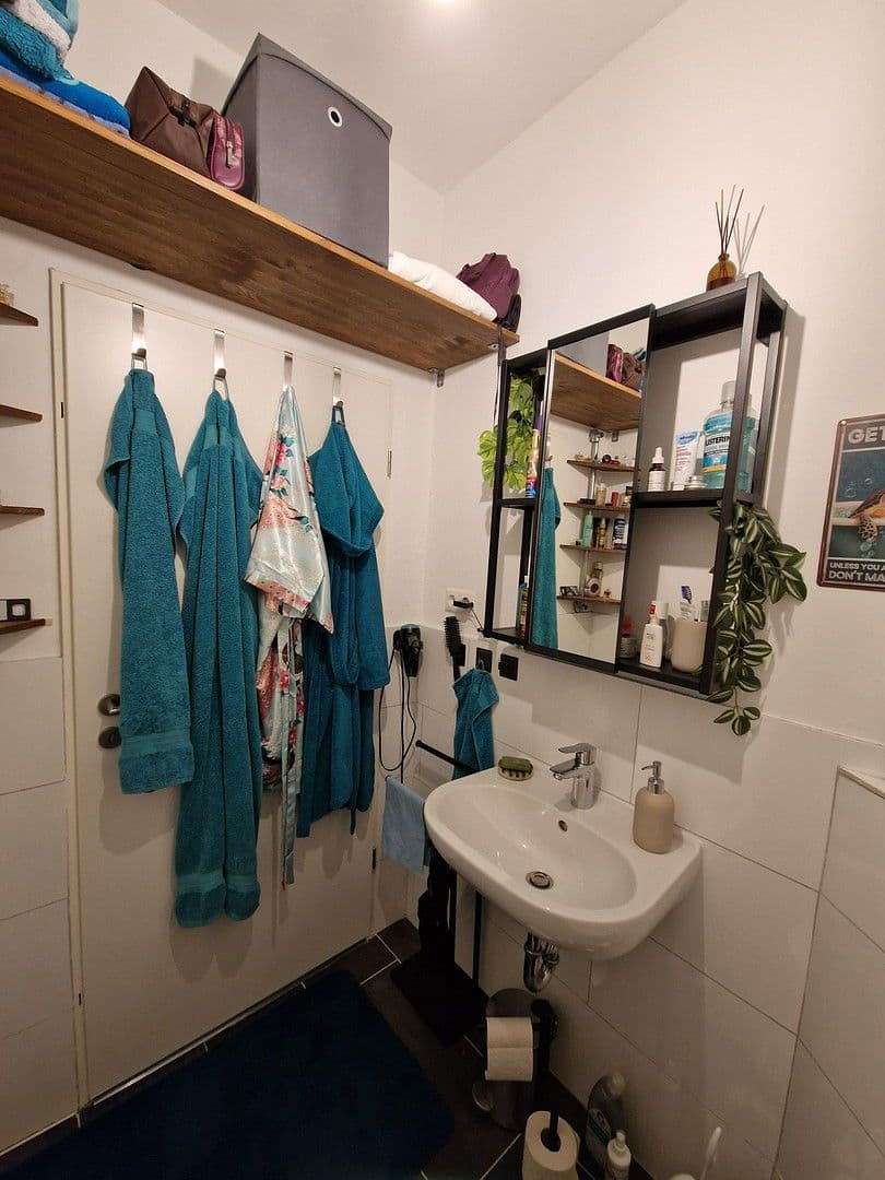 2 bedroom flat to rent, 41 m², Kölner Strasse 1, Leverkusen, North Rhine-Westphalia 2 bedroom flat to rent, 41 m², Kölner Strasse 1, Leverkusen, North Rhine-Westphalia