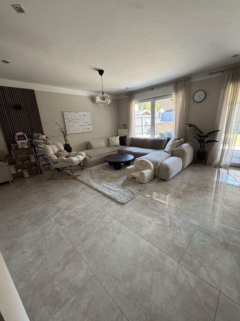 house for sale, 128 m², Orthleut 15, Langenhagen, Lower Saxony house for sale, 128 m², Orthleut 15, Langenhagen, Lower Saxony