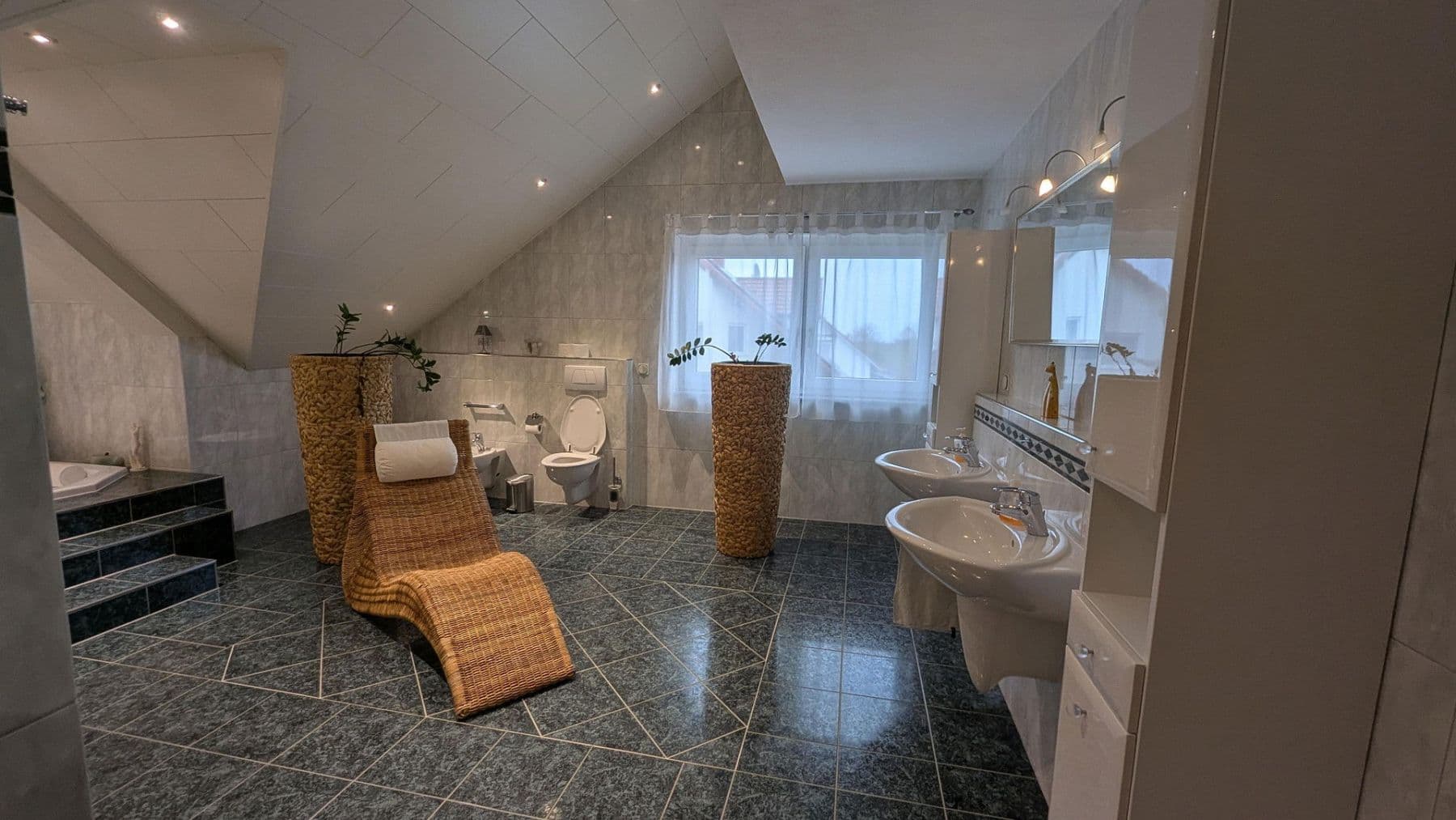 4 bedroom flat to rent, 186 m², Flörsheim-Dalsheim, Rhineland-Palatinate 4 bedroom flat to rent, 186 m², Flörsheim-Dalsheim, Rhineland-Palatinate