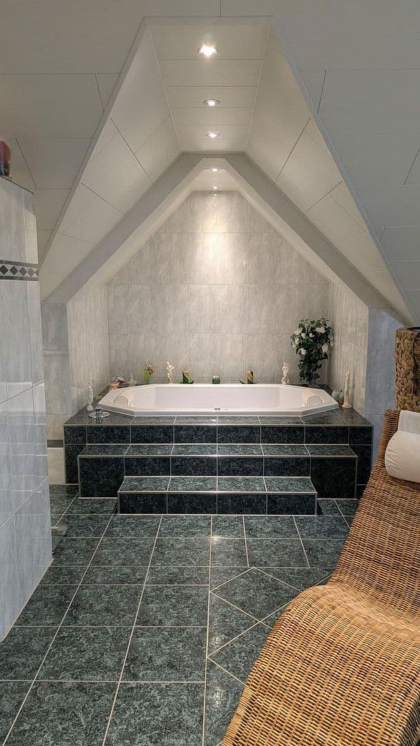 4 bedroom flat to rent, 186 m², Flörsheim-Dalsheim, Rhineland-Palatinate 4 bedroom flat to rent, 186 m², Flörsheim-Dalsheim, Rhineland-Palatinate