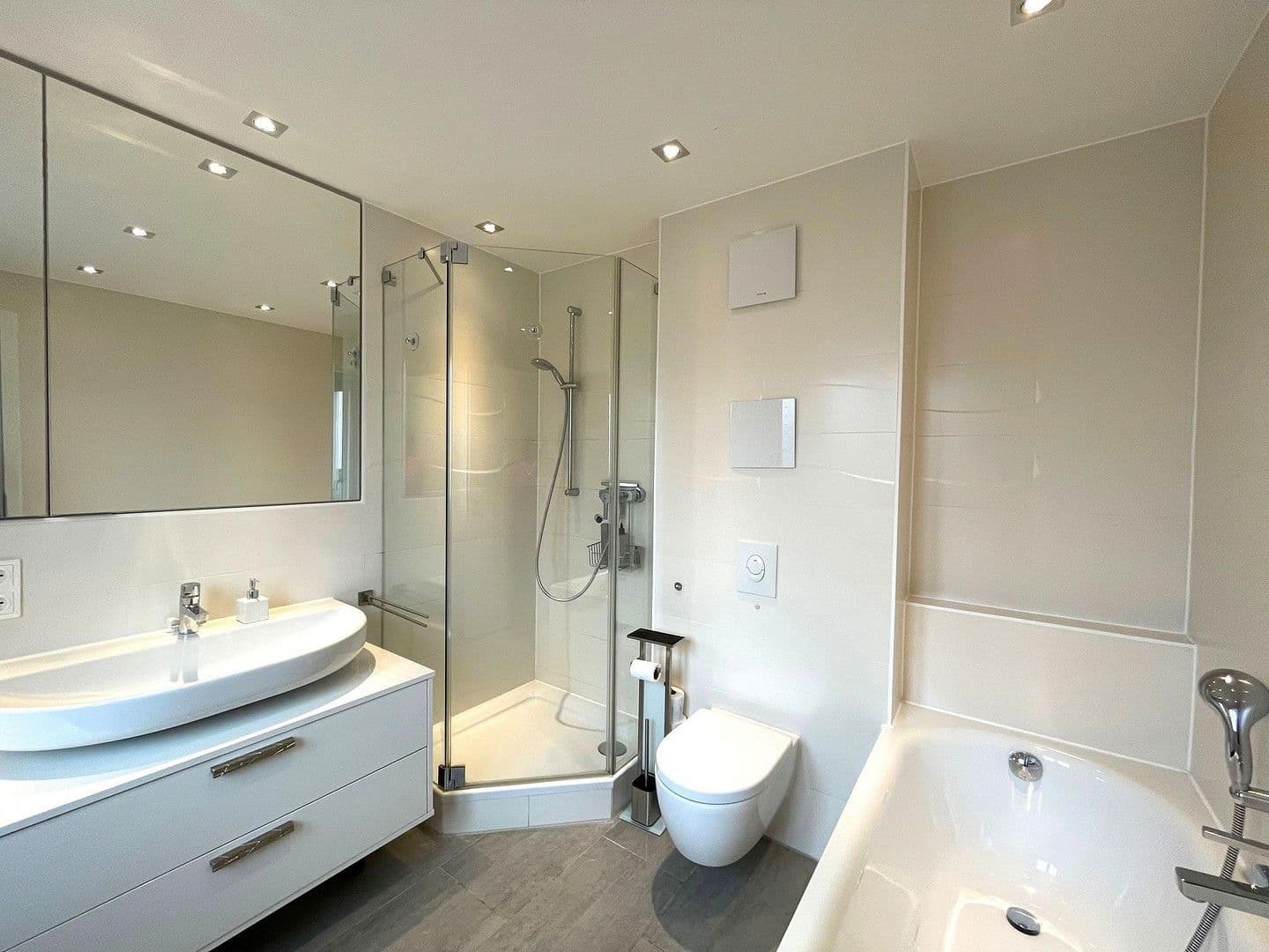 3 bedroom flat for sale, 85 m², München, Bavaria 3 bedroom flat for sale, 85 m², München, Bavaria