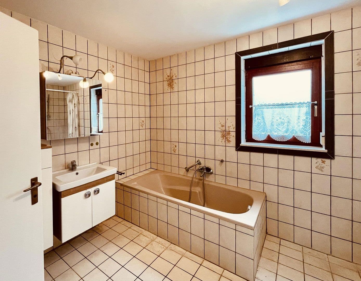 house for sale, 176 m², Simmozheim, Baden-Württemberg house for sale, 176 m², Simmozheim, Baden-Württemberg