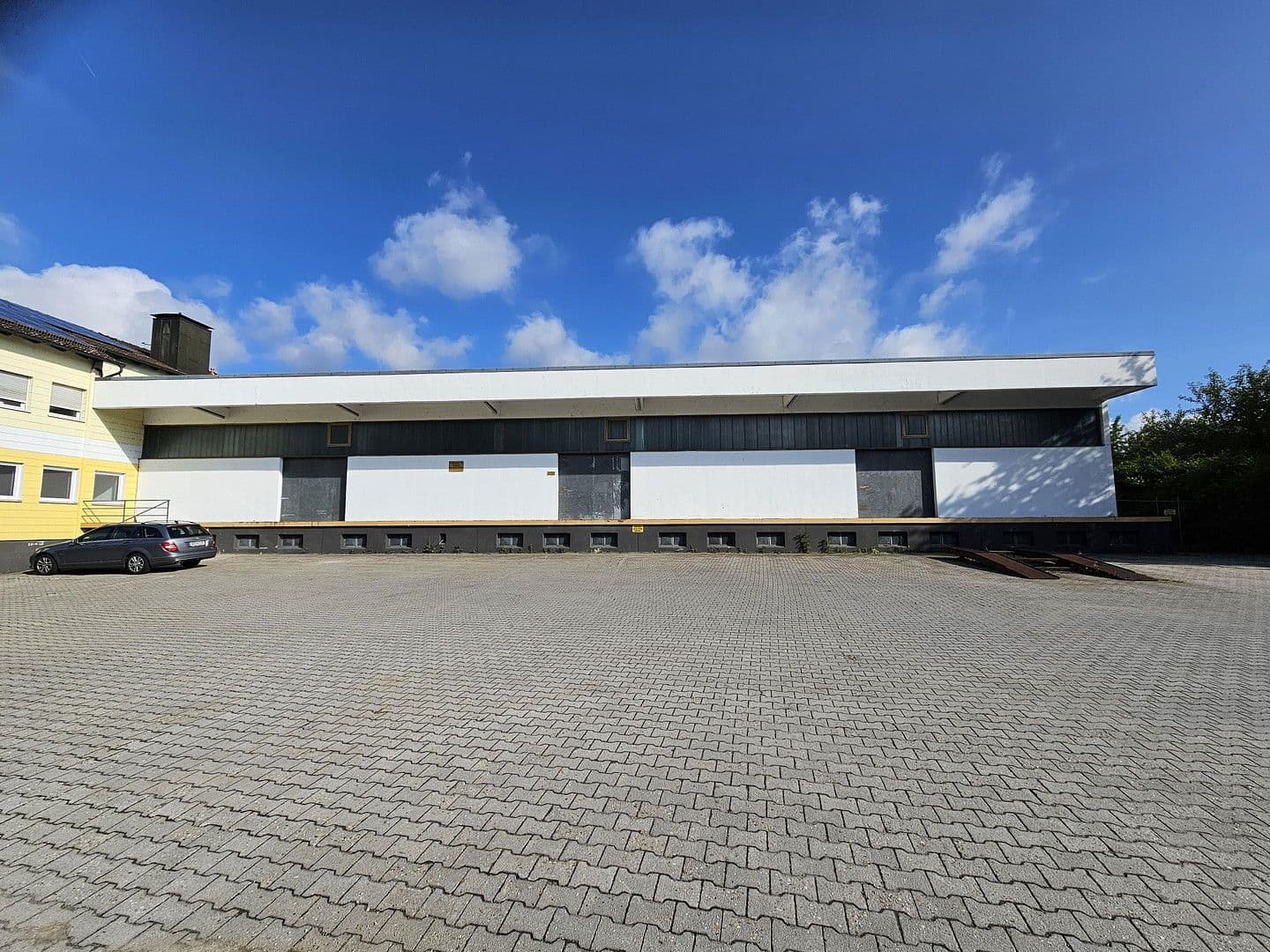 non-residential property to rent, 2,500 m², Marienstraße 35, Furth im Wald, Bavaria non-residential property to rent, 2,500 m², Marienstraße 35, Furth im Wald, Bavaria