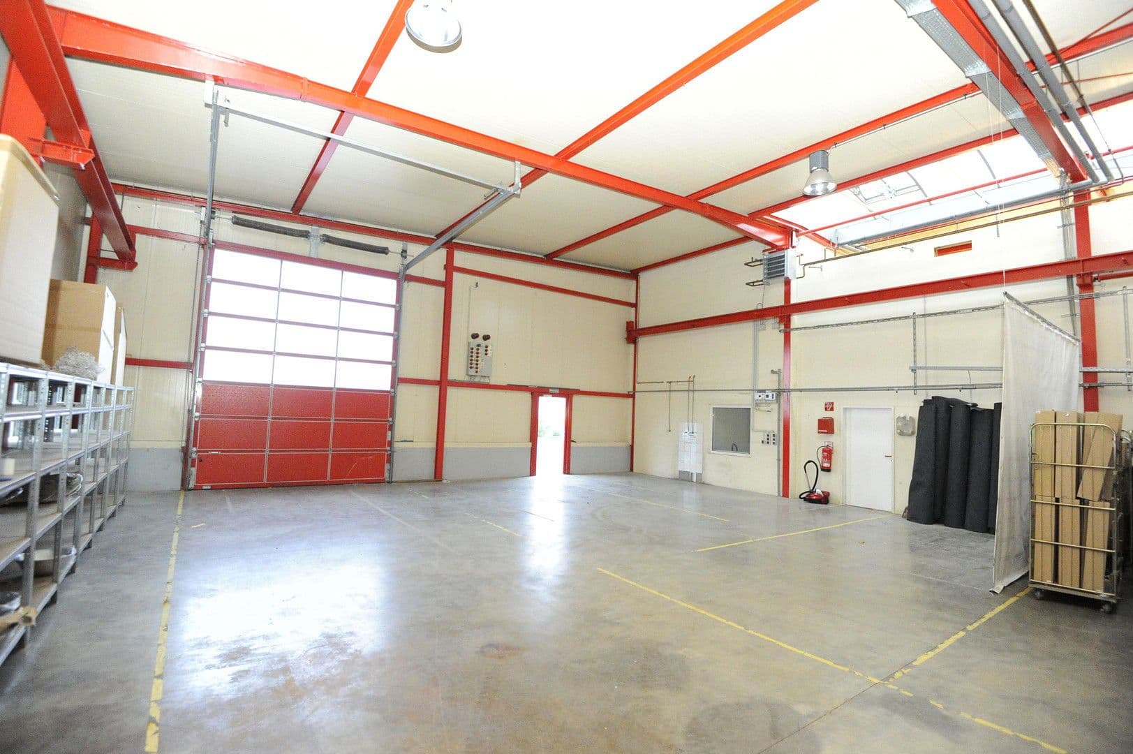 non-residential property to rent, 7,423 m², Oberer Westring 41, Büren, North Rhine-Westphalia non-residential property to rent, 7,423 m², Oberer Westring 41, Büren, North Rhine-Westphalia