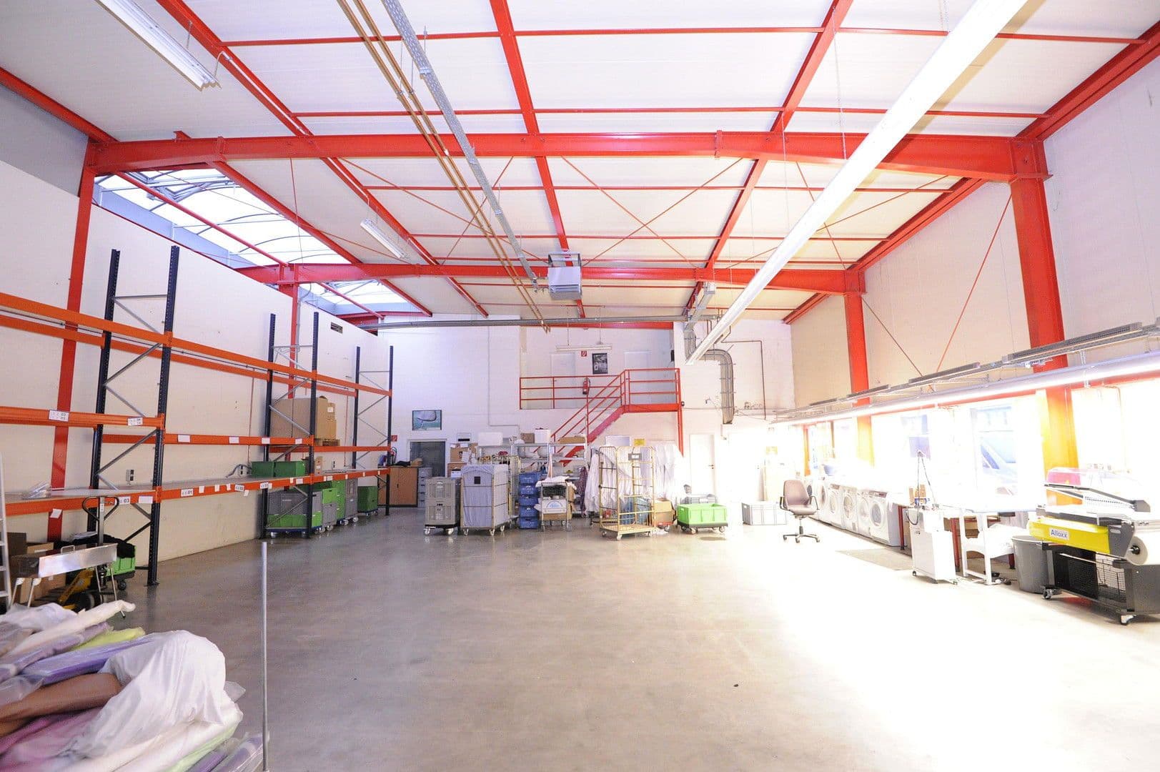 non-residential property to rent, 7,423 m², Oberer Westring 41, Büren, North Rhine-Westphalia non-residential property to rent, 7,423 m², Oberer Westring 41, Büren, North Rhine-Westphalia