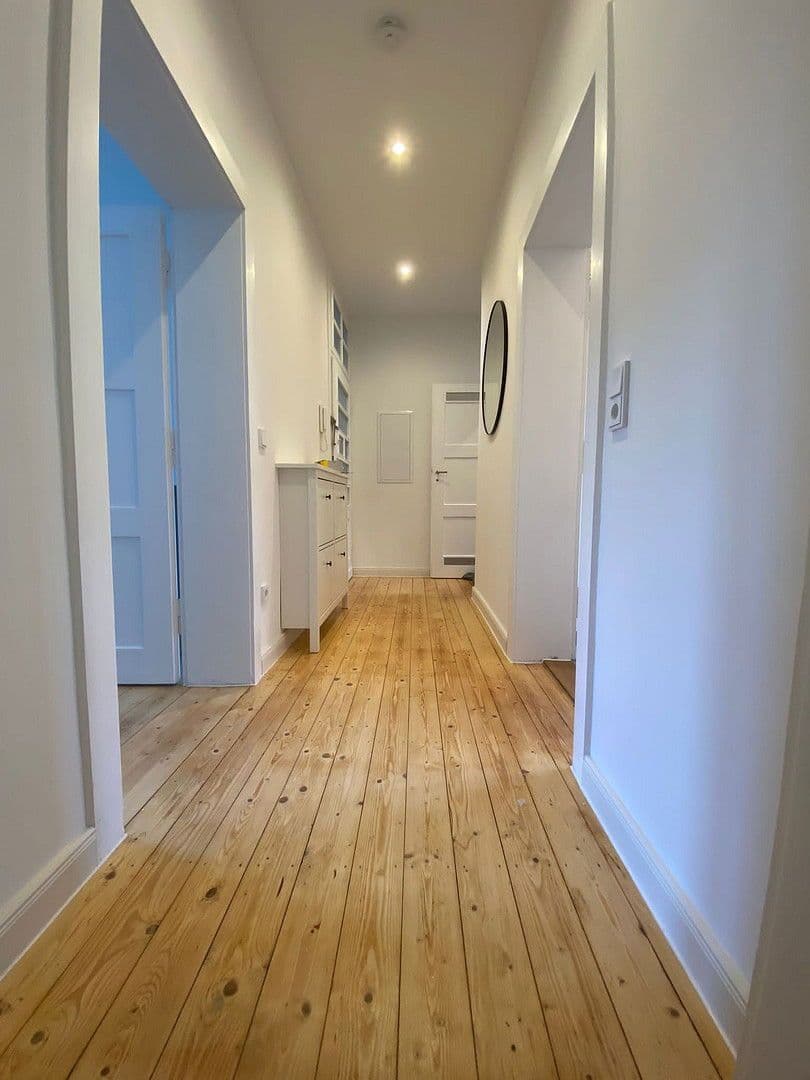 3 bedroom flat to rent, 68 m², Neuenhainer Str., Frankfurt, Hesse 3 bedroom flat to rent, 68 m², Neuenhainer Str., Frankfurt, Hesse