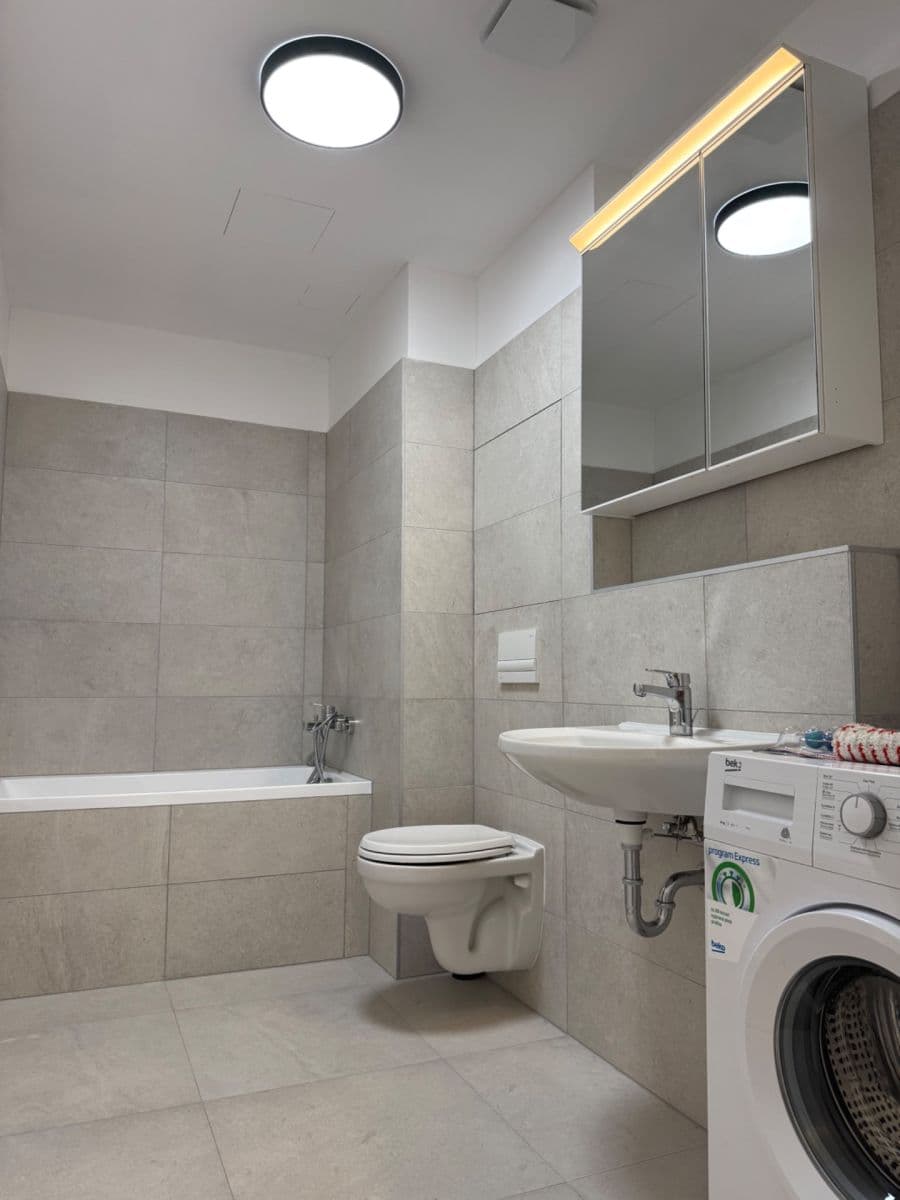 Studio flat to rent, 39 m², Auerswaldova, Brno, Jihomoravský Region Studio flat to rent, 39 m², Auerswaldova, Brno, Jihomoravský Region