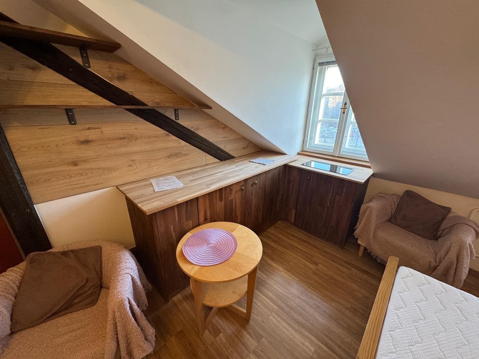 Studio flat to rent, 24 m², Gajdošova, Brno, Jihomoravský Region Studio flat to rent, 24 m², Gajdošova, Brno, Jihomoravský Region