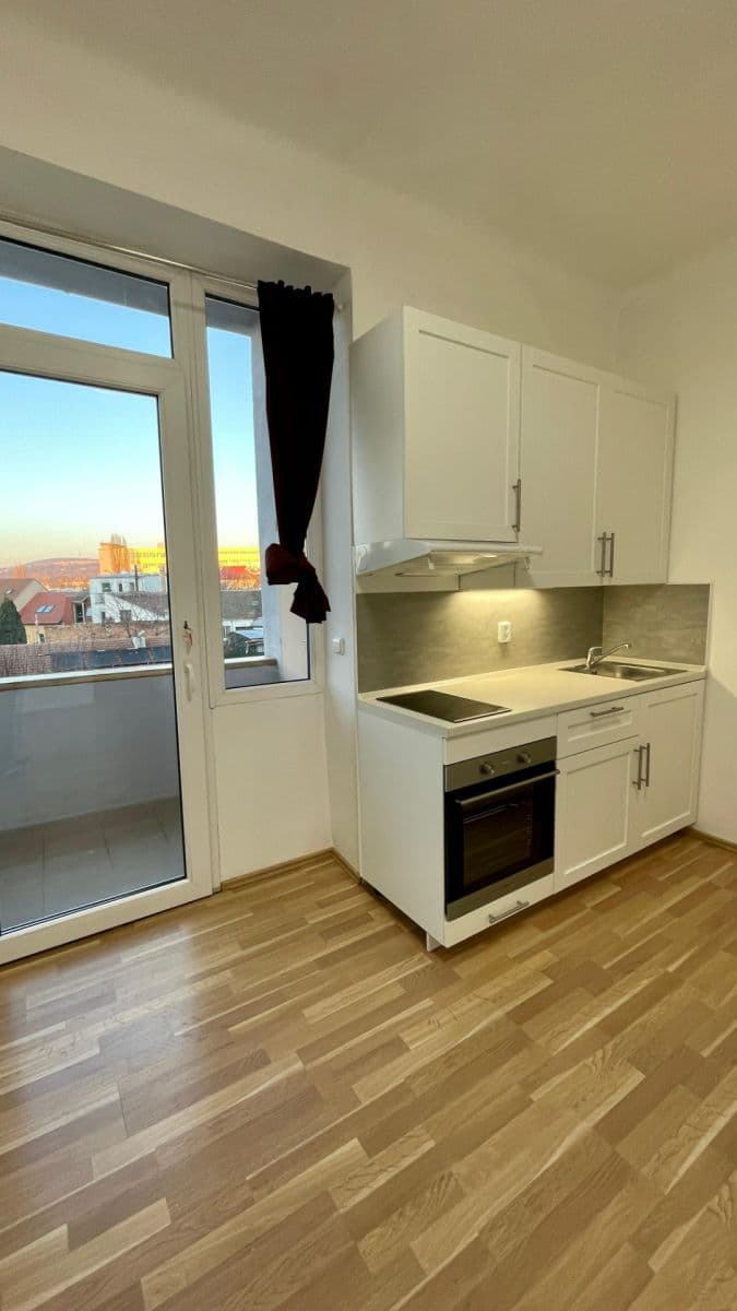 1 bedroom flat to rent, 37 m², Kuklenská, Brno, Jihomoravský Region 1 bedroom flat to rent, 37 m², Kuklenská, Brno, Jihomoravský Region