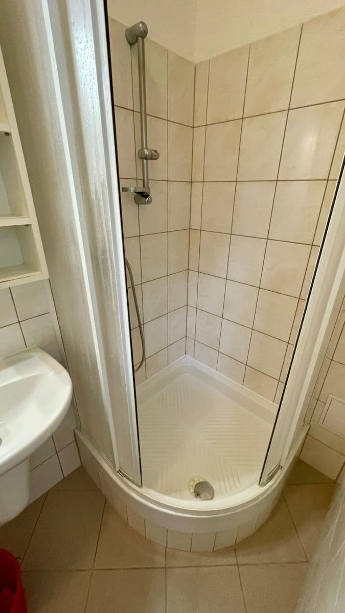 1 bedroom flat to rent, 37 m², Kuklenská, Brno, Jihomoravský Region 1 bedroom flat to rent, 37 m², Kuklenská, Brno, Jihomoravský Region