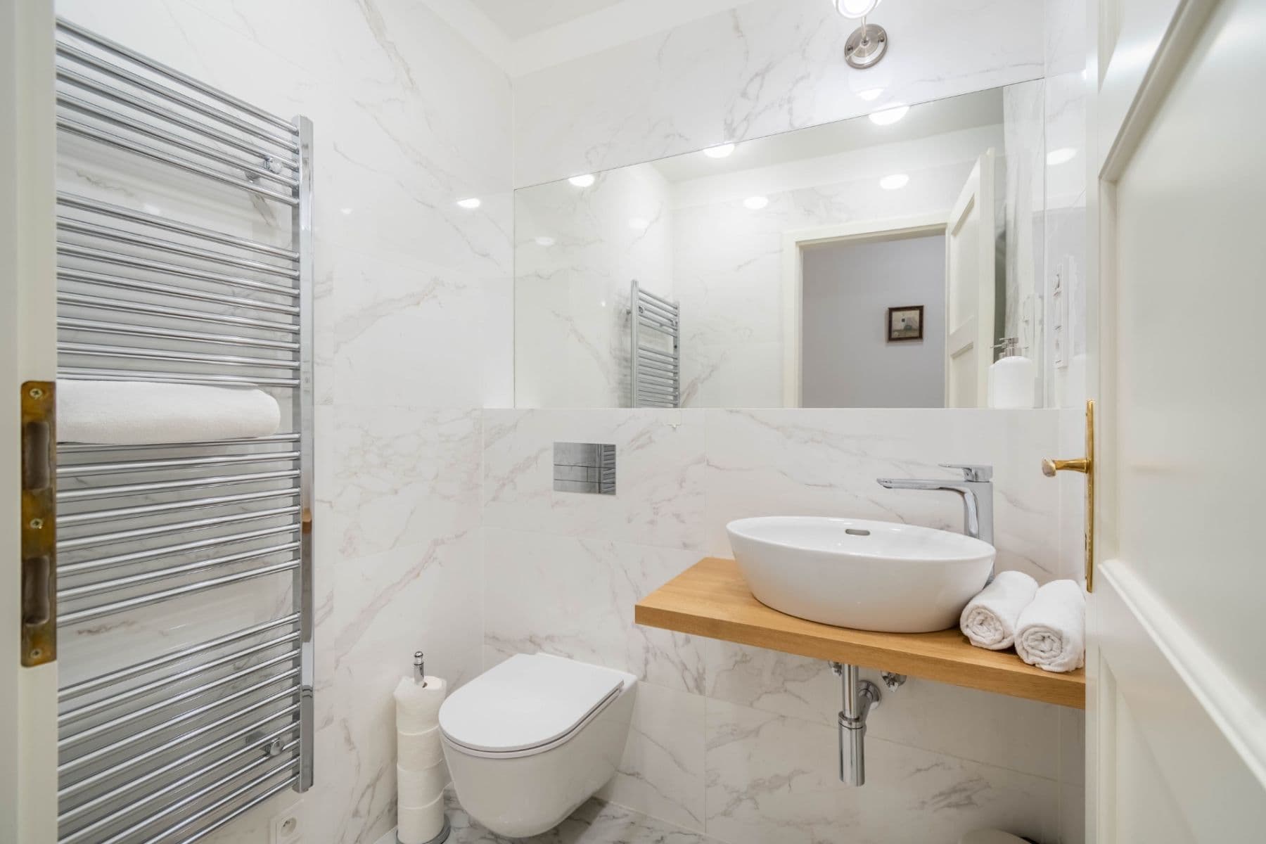 Studio flat to rent, 25 m², Lucemburská, Prague, Prague Studio flat to rent, 25 m², Lucemburská, Prague, Prague