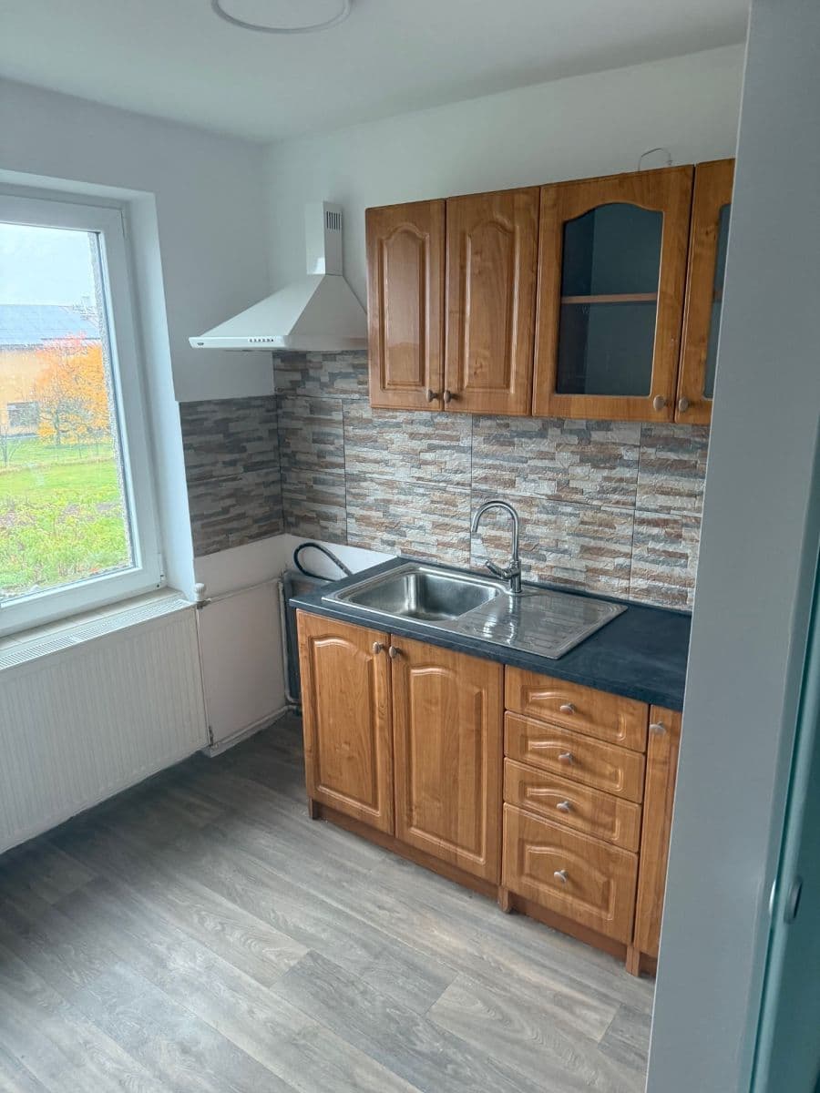 2 bedroom flat to rent, 80 m², U Parku, Svojetice, Středočeský Region 2 bedroom flat to rent, 80 m², U Parku, Svojetice, Středočeský Region