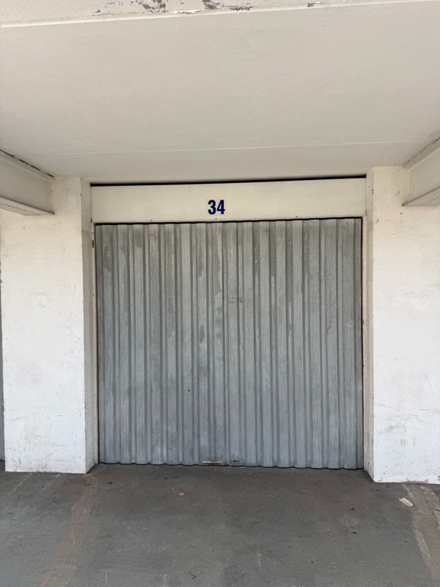 garage to rent, 17 m², Plzeň, Plzeňský Region garage to rent, 17 m², Plzeň, Plzeňský Region