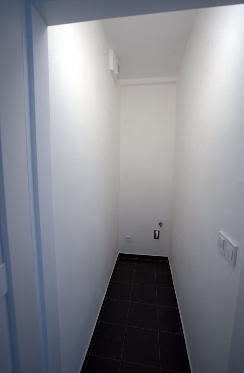 1 bedroom flat to rent, 40 m², K sídlišti, Prague, Prague 1 bedroom flat to rent, 40 m², K sídlišti, Prague, Prague