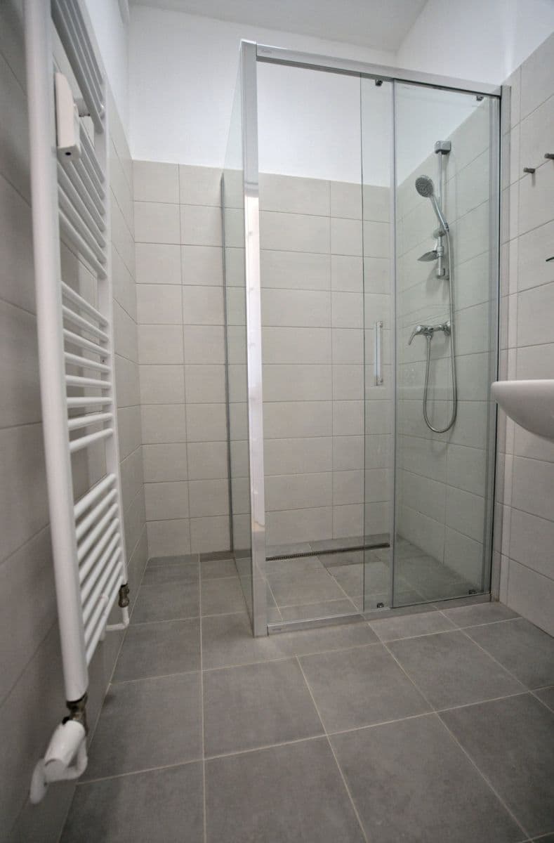 1 bedroom flat to rent, 40 m², K sídlišti, Prague, Prague 1 bedroom flat to rent, 40 m², K sídlišti, Prague, Prague