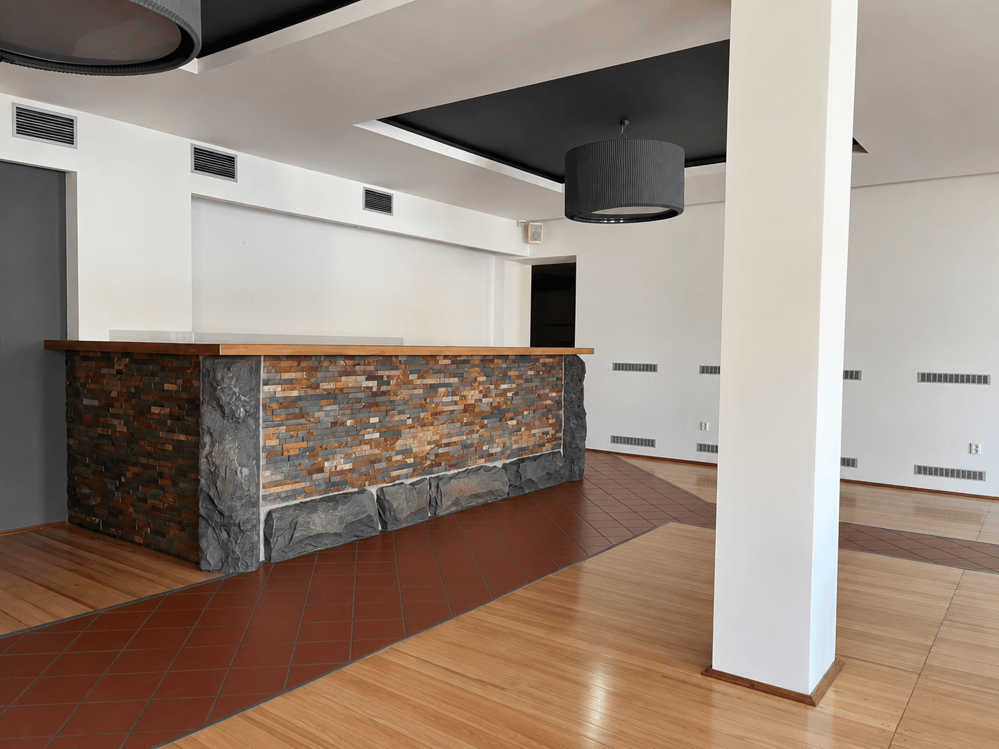 non-residential property to rent, 299 m², Radlas, Brno, Jihomoravský Region non-residential property to rent, 299 m², Radlas, Brno, Jihomoravský Region