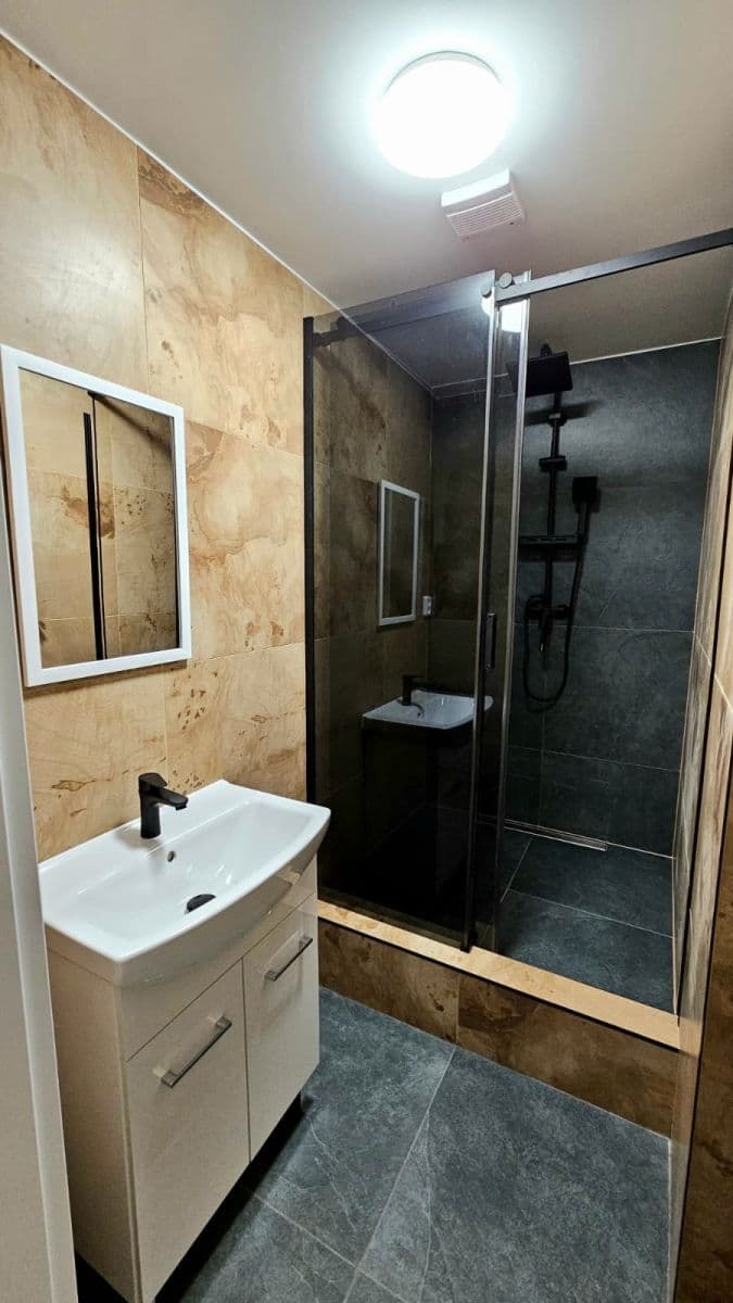 2 bedroom flat for sale, 56 m², Skupova, Plzeň, Plzeňský Region 2 bedroom flat for sale, 56 m², Skupova, Plzeň, Plzeňský Region