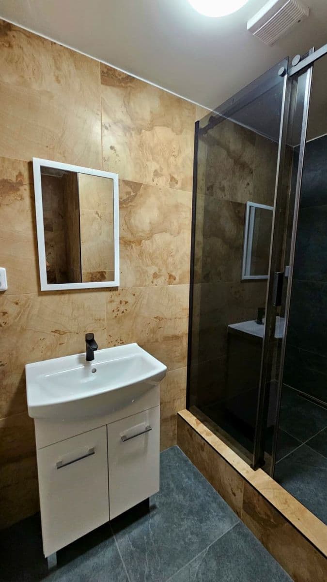 2 bedroom flat for sale, 56 m², Skupova, Plzeň, Plzeňský Region 2 bedroom flat for sale, 56 m², Skupova, Plzeň, Plzeňský Region