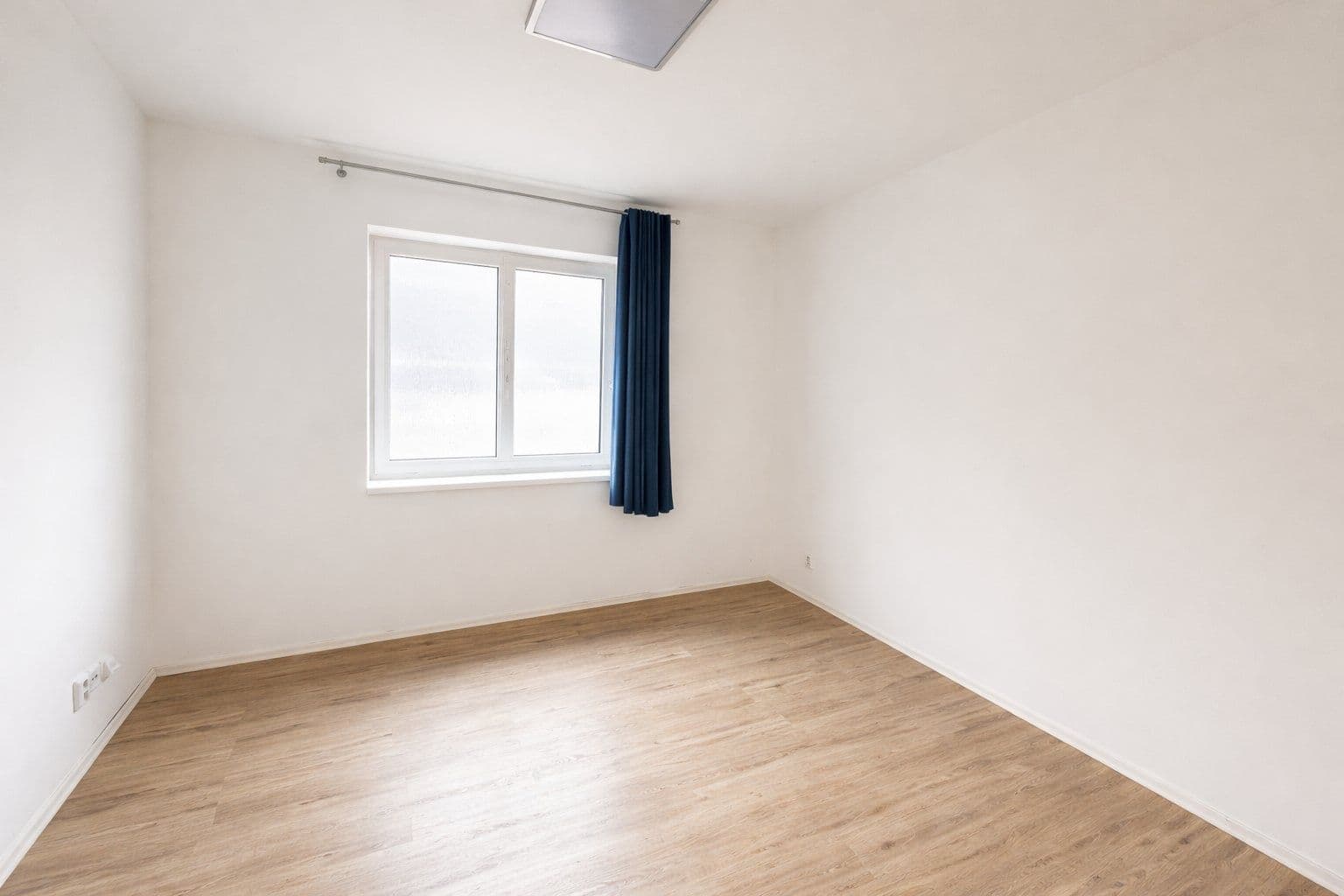 2 bedroom with open-plan kitchen flat to rent, 60 m², Plzeňská, Prague, Prague 2 bedroom with open-plan kitchen flat to rent, 60 m², Plzeňská, Prague, Prague