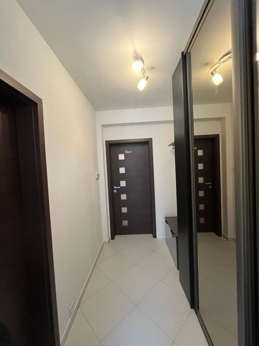 4 bedroom flat for sale, 79 m², Jazerná, Rovinka, Bratislavský Region 4 bedroom flat for sale, 79 m², Jazerná, Rovinka, Bratislavský Region