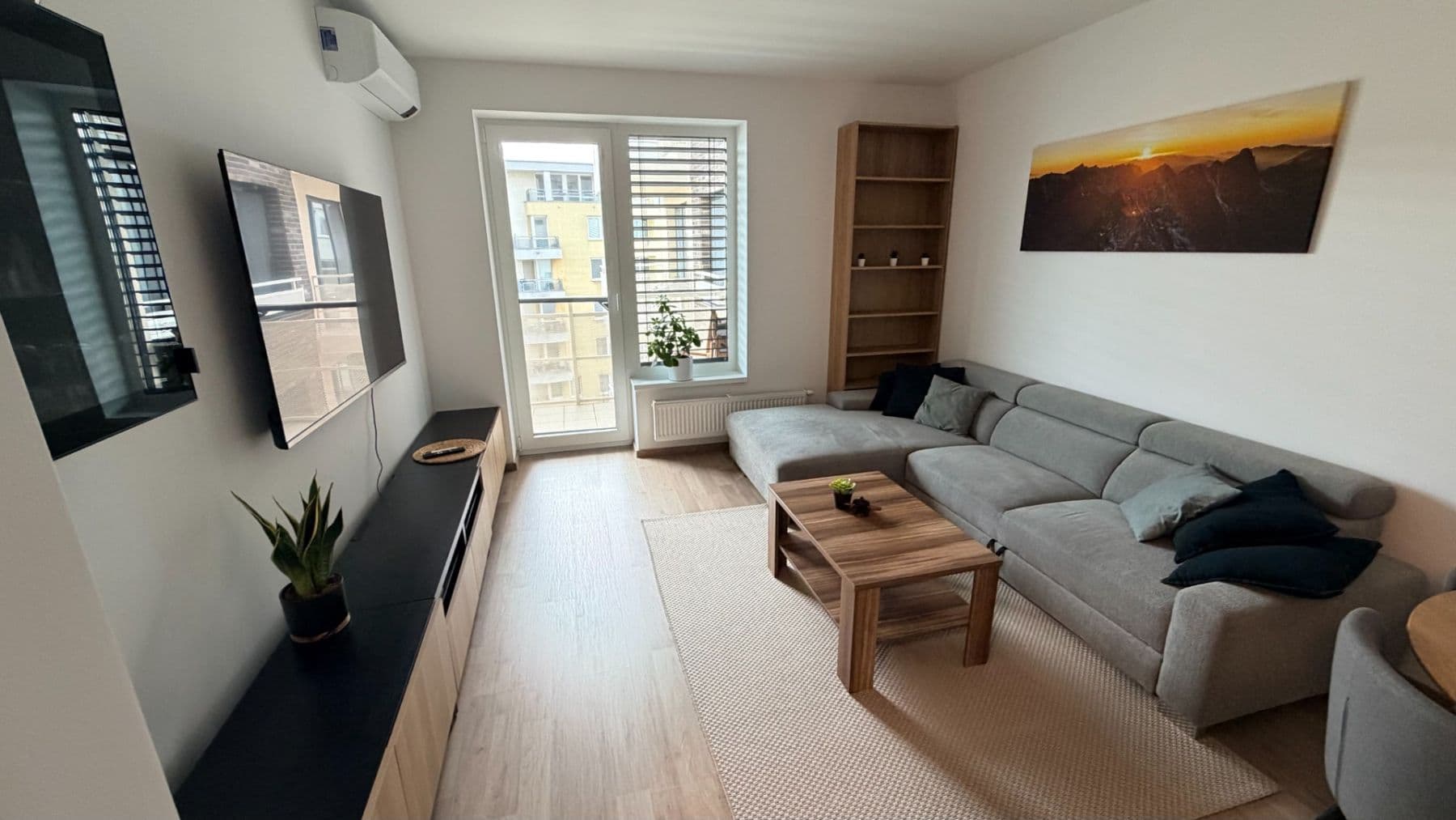 1 bedroom with open-plan kitchen flat to rent, 58 m², Galvaniho, Ružinov, Bratislavský Region 1 bedroom with open-plan kitchen flat to rent, 58 m², Galvaniho, Ružinov, Bratislavský Region