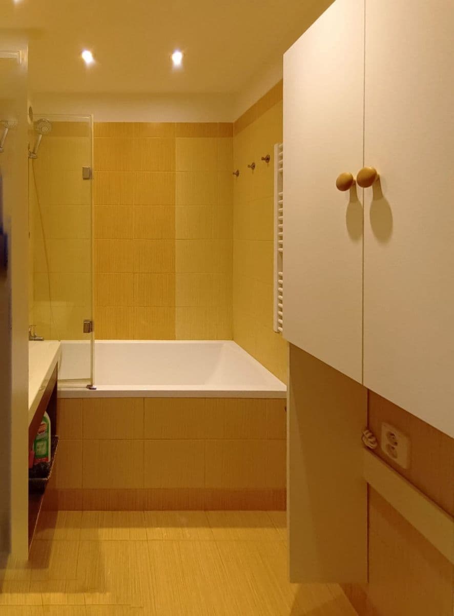 4 bedroom flat to rent, 90 m², Bryksova, Prague, Prague 4 bedroom flat to rent, 90 m², Bryksova, Prague, Prague