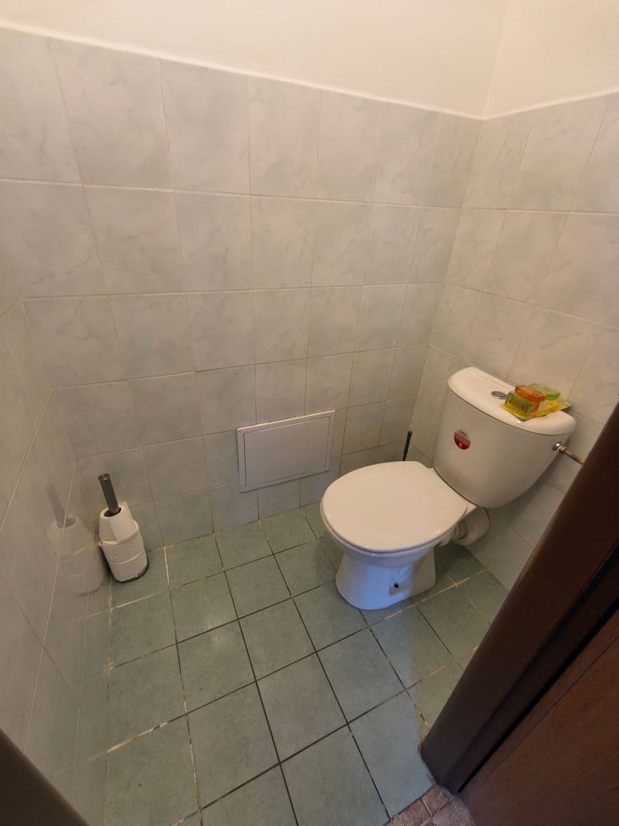 2 bedroom with open-plan kitchen flat for sale, 86 m², Kaštanová, Milovice, Středočeský Region 2 bedroom with open-plan kitchen flat for sale, 86 m², Kaštanová, Milovice, Středočeský Region