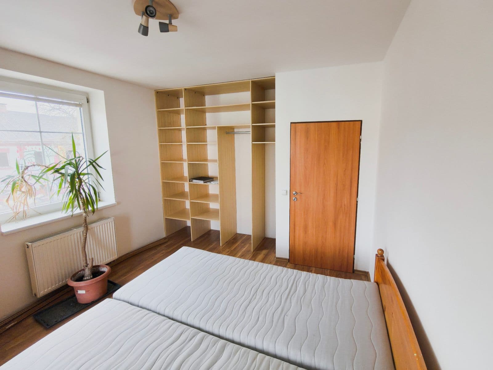 2 bedroom with open-plan kitchen flat for sale, 86 m², Kaštanová, Milovice, Středočeský Region 2 bedroom with open-plan kitchen flat for sale, 86 m², Kaštanová, Milovice, Středočeský Region